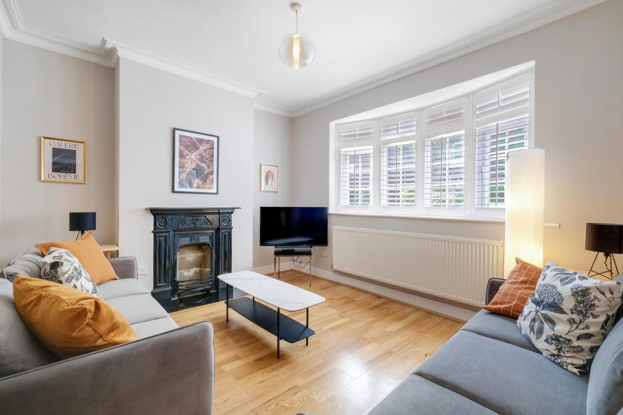Luxury 3 Bedroom 2 Bathroom House, Fulham By 360Stays Londra Esterno foto