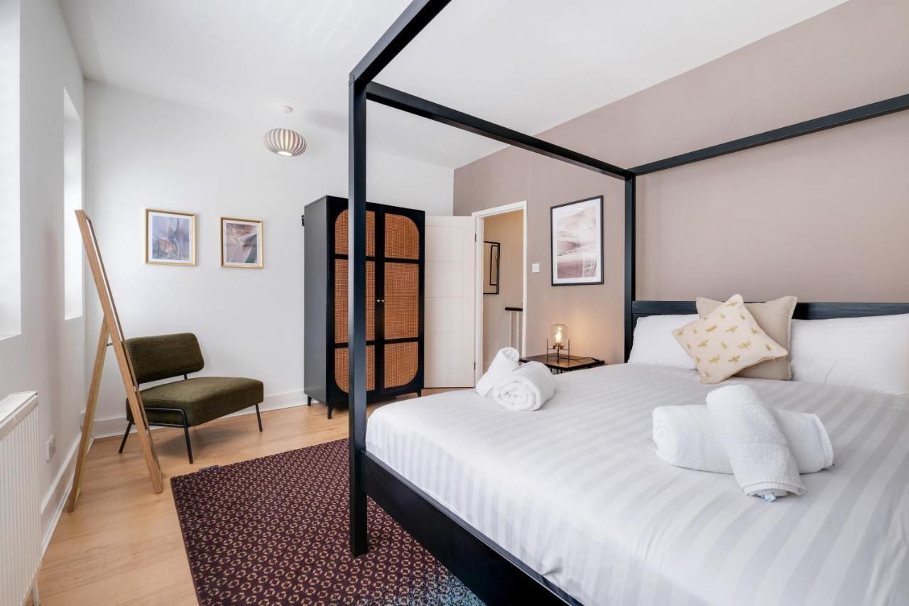 Luxury 3 Bedroom 2 Bathroom House, Fulham By 360Stays Londra Esterno foto