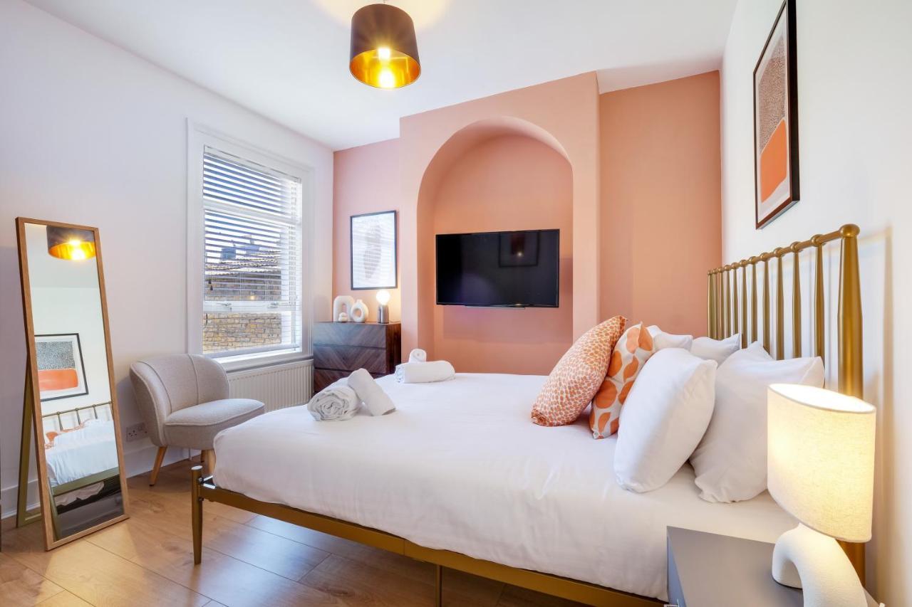 Luxury 3 Bedroom 2 Bathroom House, Fulham By 360Stays Londra Esterno foto